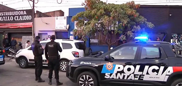 Profesor de guitarra detenido en Rosario por acoso y grooming a una alumna de 14 años