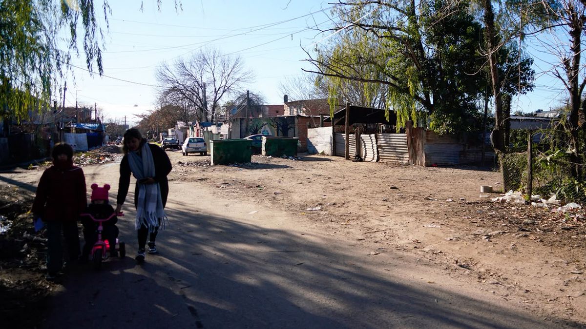 Imputaron a una mujer por matar a un vecino en el barrio San Martín Sur de Rosario