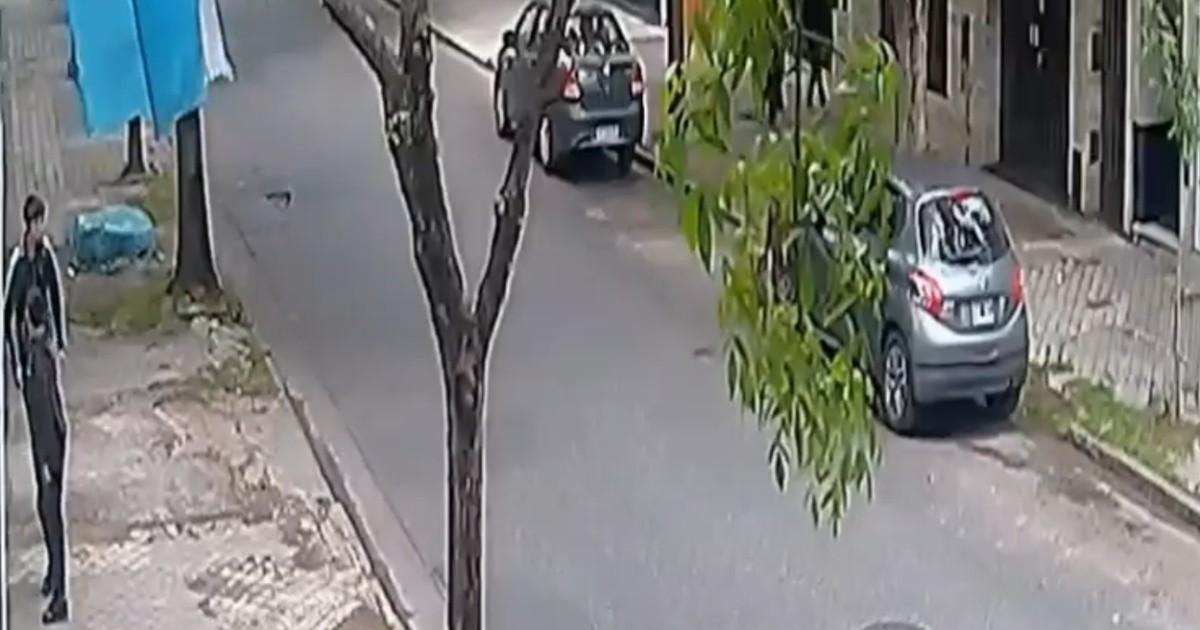 Robo de motos en República de la Sexta: video del golpe en Rosario