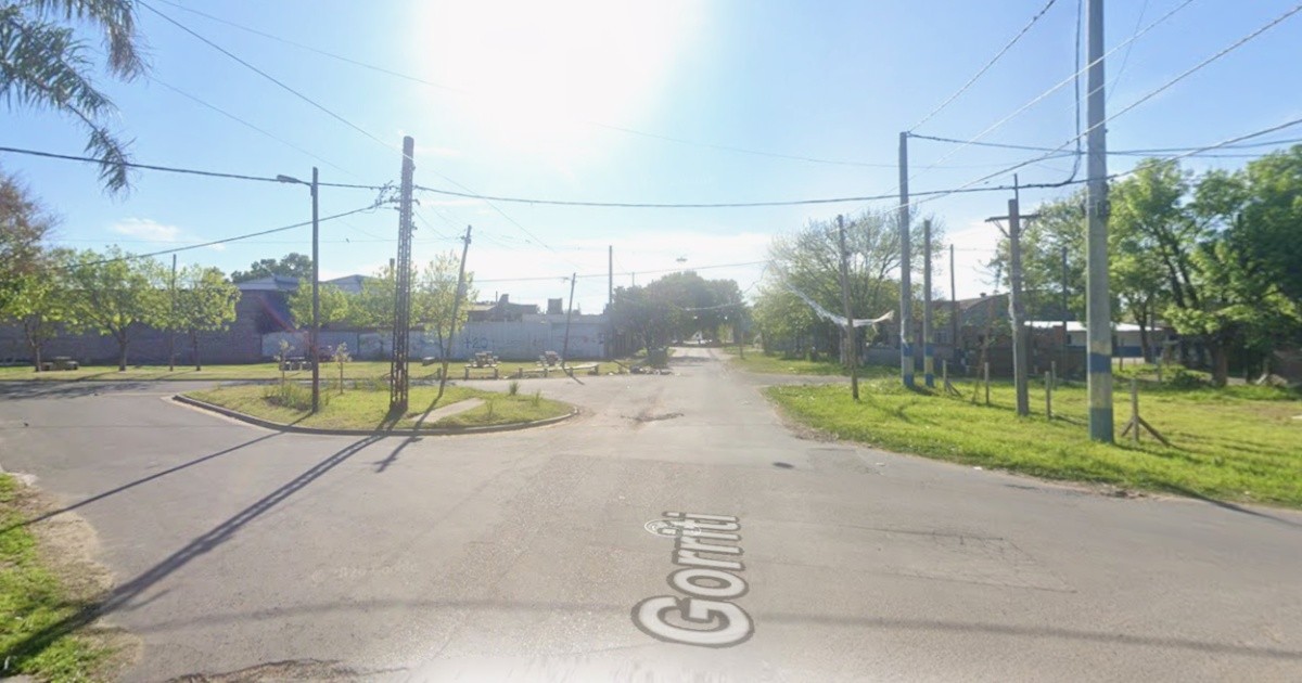 Trampa en barrio Industrial: seis ladrones asaltaron a un chofer de DiDi en Rosario