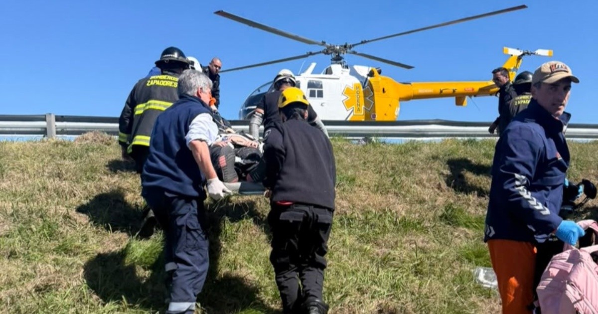 Choque en la autopista Rosario-Córdoba: trasladaron a embarazada en helicóptero